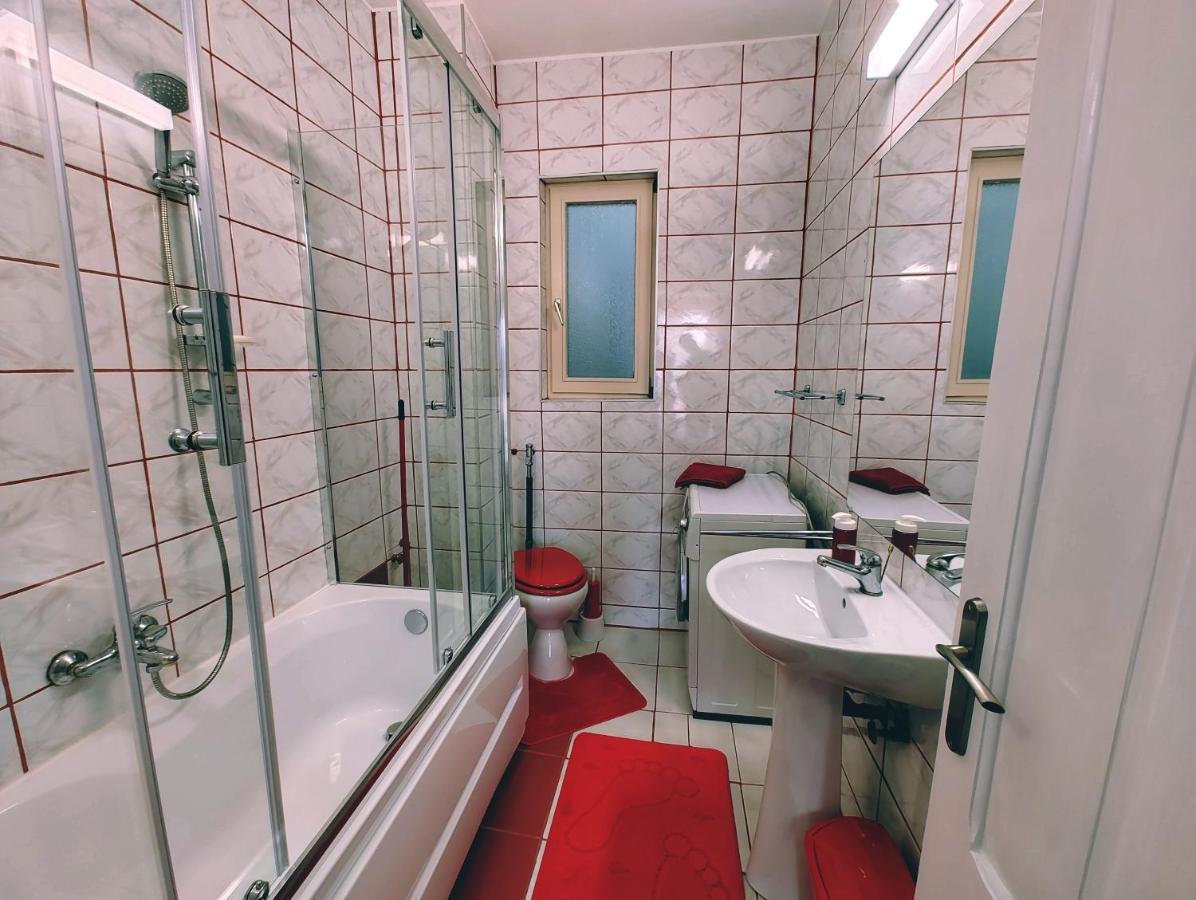 Ten'S Apartment - Spatios Si Linistit Kolozsvár Kültér fotó