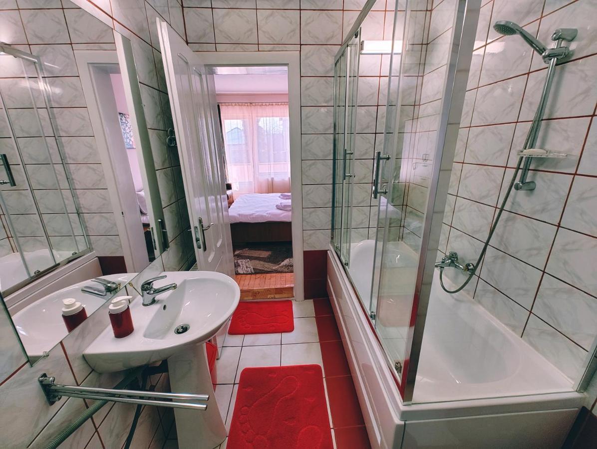 Ten'S Apartment - Spatios Si Linistit Kolozsvár Kültér fotó