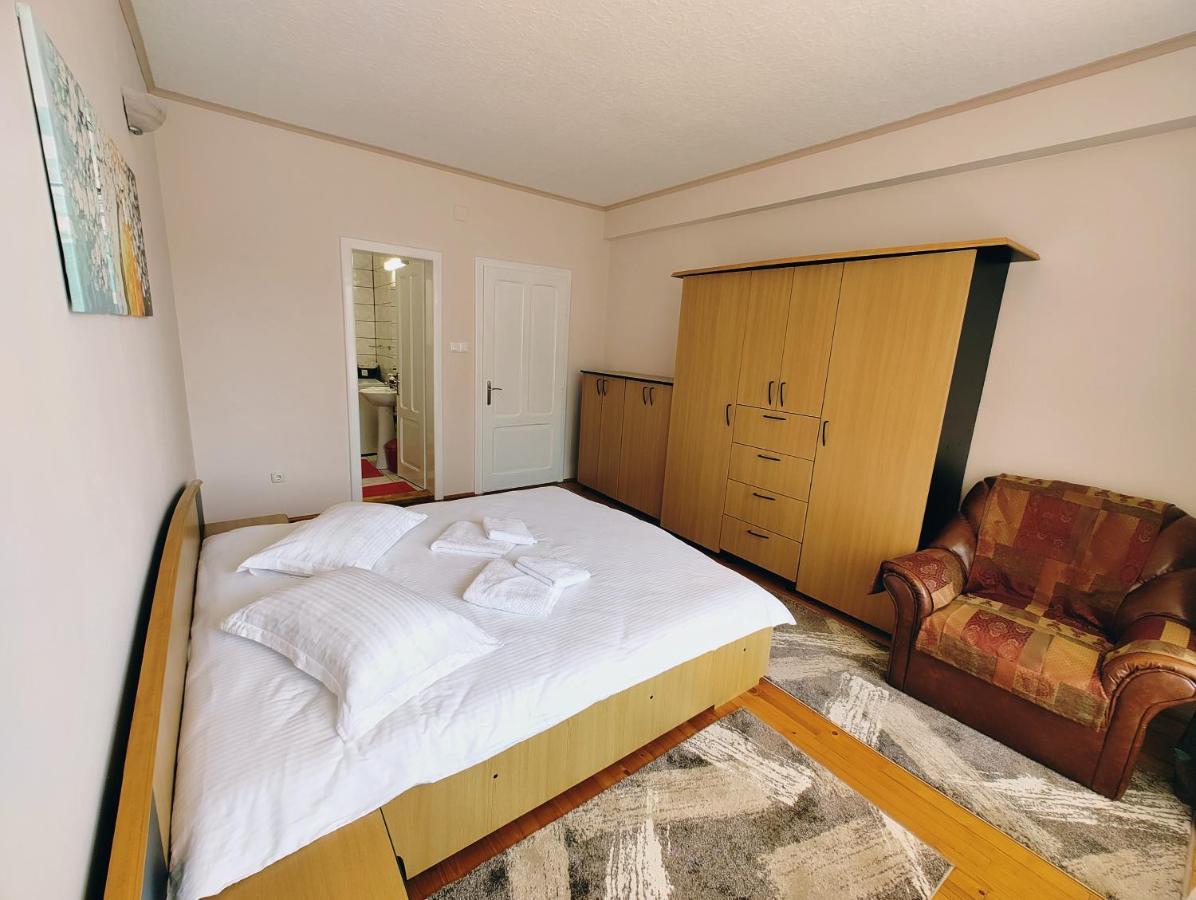 Ten'S Apartment - Spatios Si Linistit Kolozsvár Kültér fotó